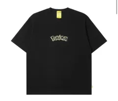 新品 IAB Studio x ポケットモンスター コイル Tシャツ ブラック イエロー