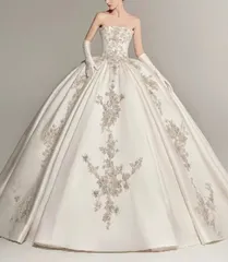 ♡パニエ付き♡ウェディングドレス  ベール グローブ 手袋 ビスチェ 結婚式 前撮り 二次会 韓国ドレス ビーズ刺繍 スパンコール