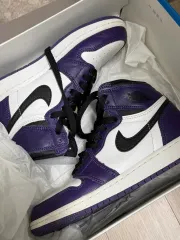 ジョーダン 1 レトロ ハイ OG コート パープル 230