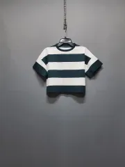 ワイド ボーダー柄 クロップド Tシャツ