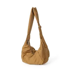 【在庫セール】ショルダーバッグ レディース 斜めがけ 超軽量 トートバック 大容量 ショルダー 肩掛け ナイロン A4 無地 シンプル