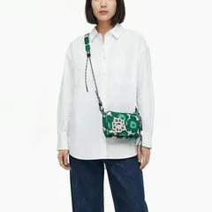 新品 マリメッコ marimekko ショルダーバッグ ポシェット ボディバッグ  ポーチ 2026夏新作 Iloisa イロイサ ミニウニッコ ダークグリーン ピンク 花柄 95592 095592 360 北欧雑貨 北欧デザイン
