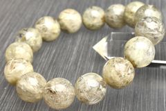 上質虹入り自然美ゴールドルチルクォーツ原石☓カンチェンジュンガ水晶