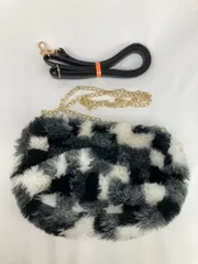 ショルダーバッグ ブラック