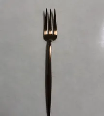 【新品未使用】　クチポール　MOON　アンバーゴールド　ペストリーフォーク（ケーキフォーク）