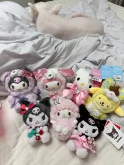 ハローキティ、クロミ、プーさん、マイメロディ キーホルダー 全て