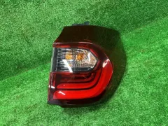 フィット GR2 右テールランプ・テールライト ベーシック  スタンレー W4762 33500-TZA-J01 NH902P フィット GR2 右テールランプ・テールライト ベーシック スタンレー