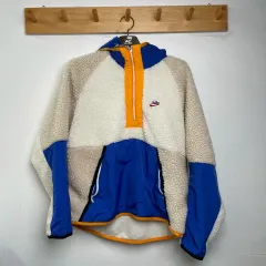 ナイキ フリース ハーフジップ