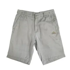 アディダス カーキ ハーフ パンツ