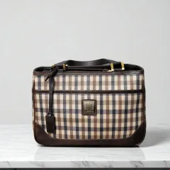 アクアスキュータム トートバッグ