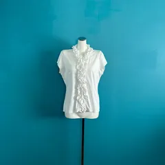 1375 NARACAMICIE ナラカミーチェ フリル Vネック プルオーバーシャツ 白 4