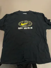 105 エアマックス ナイキTシャツ