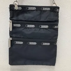 1465　LeSportsac　レスポートサック　3連ショルダーバッグ　ワンショルダー 肩掛け　斜めがけ　ポシェット　ブラック　ナイロン　シンプル