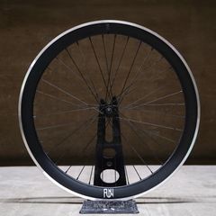 BLB NOTRIOUS03 カーボンバトンホイール 前輪 ピスト 700c - メルカリ
