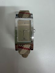 中古美品正規品 BURBERRY バーバリー レディース 腕時計 クォーツ 