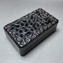 小物入れ 木製 透かし彫り 巻草紋 紫檀木 硯箱 古美術 極上彫 | Mercari