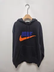 (151) NIKE フードTシャツ