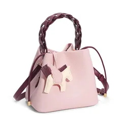 【新品】 [Colosuoa] ショルダーバッグ レディース 斜めがけ 小さめ ハンドバッグ 軽量 2way トートバッグ 巾着 かばん 人気 おしゃれ 可愛い レザー 自立 ミニバッグ 通勤 お出かけ チャーム付き (ピンク) 0