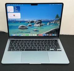 美品 MacBook Air M5 13