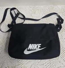 NIKE ナイキ クロス ボディバッグ