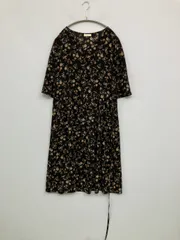 earth music&ecology アースミュージックアンドエコロジー ワンピース F ブラック 花柄・ボタニカル柄 半端袖 ひざ丈 フレア