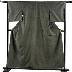 【美品】 紬 身丈157.5cm 裄丈66cm M 袷 葡萄唐草 鳥 深緑 正絹 秀品 【中古】