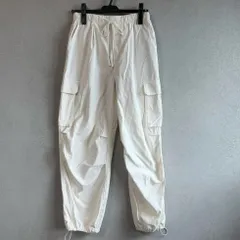 GU パラシュートカーゴパンツ