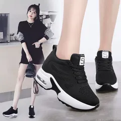 再入荷 スニーカー レディース メッシュ 厚底 靴 黒 白 幅広 クッション性 通気性 ローカット 身長アップ 足長 脚長 美脚 軽量 通勤 通学 散歩 仕事 シューズ 女性 運動靴 おしゃれ 韓国