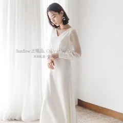 再入荷 ウエディングドレス 長袖 大きいサイズ ロングドレス 結婚式 二次会 花嫁 白 スレンダーライン 袖あり Vネック シースルー シンプル クラシカル