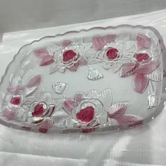 昭和レトロ　ガラスプレート　薔薇　長方形　エンボス加工　21.5×29.5㎝　U893