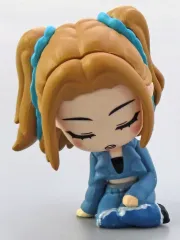 【中古】トレーディングフィギュア HUH YUNJIN 「肩ズンFig. LE SSERAFIM ANTIFRAGILE」