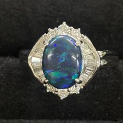 クラインブルー 満彩ブラックオパールリング 5.0ct Pt900 ダイヤ付き8 