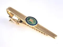 バーバリー　Burberrys　ホース/騎士ロゴ　オーバルモチーフ　ネクタイピン　グリーン×ネイビー×ゴールドカラー　送料無料