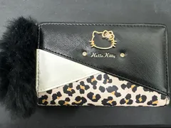 ハローキティ ヒョウ柄スリーレザー 二つ折り財布