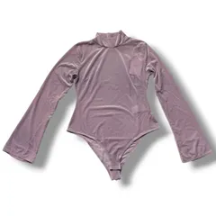 新品 タグ付 未使用 Ameri アメリ UND SIDE SHEER VELOUR BODYSUIT TOP  ボディスーツ ベロア シアー切り替え フレアスリーブ パープル サイズM レディース 秋 冬 ゴーゴー古着久喜倉庫店 7 No.1554のサムネイル