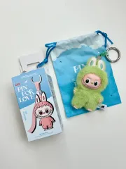 POP MART ラブブ V キーホルダー