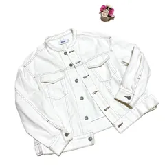 【美品】AZUL by moussy ノーカラー ホワイト デニムジャケット S オーバーサイズ 春秋 ライトアウター