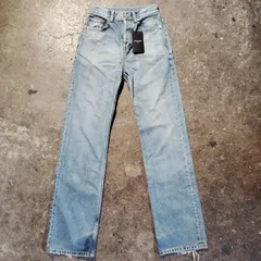 SAINT LAURENT PARIS ロングストレートデニムパンツ シャーロットブルー 新品タグ付き W25 2023年製 サンローランパリ デニムパンツ ライトブルーのサムネイル