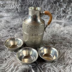 Japanese Pewter/Tin Sake Set松柄 徳利 お猪口 酒器 - メルカリ
