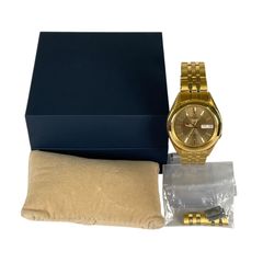 SEIKO 5 自動巻き ゴールド デイデイト 裏スケ クラシックデザイン SEIKO 自動巻き ゴールド デイデイト 裏スケ クラシックデザイン