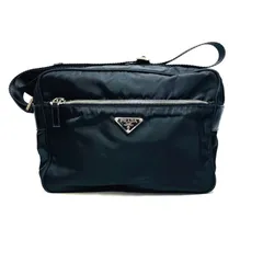 【Bランク】プラダ　PRADA   ショルダーバッグ　ナイロン　レザー　ブラック　三角プレート　（50772）
