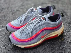 Nike ナイキ エアマックス97 グレー/ピンク レディース スニーカー 230mm