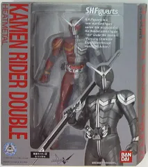 バンダイ S.H.Figuarts 仮面ライダーダブル 仮面ライダーW ヒートメタル