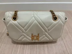 LOVCAT キルティング アイボリー バッグ