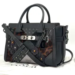 【花咲く主役バッグ】　COACH　スワッガー27 ショルダーバッグ 2WAY ティーローズ パッチワーク スタッズ レザー　ブラック