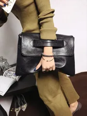 バッグ レディース クラッチバッグ 女性用バッグ ファッション 大容量 肩掛けバッグ シンプルなデザイン 斜めがけバッグ クラッチバッグ サッチェル 仕事 通勤 テキストバッグも