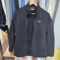 パタゴニア ブラック フリース ジャケット 出品