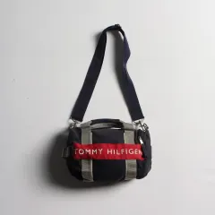 Tommy Hilfiger トミーヒルフィガー オールドスクール ミニ クロスバック