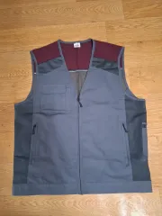 ベスト 新品です。必要とされる方はお気軽にご覧ください。10000