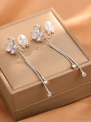 ジュエリー レディース イヤーアクセサリー  蝶 耳飾り タッセル ロングデザイン 女性用 クリップタイプ ピアス不要 2022新作